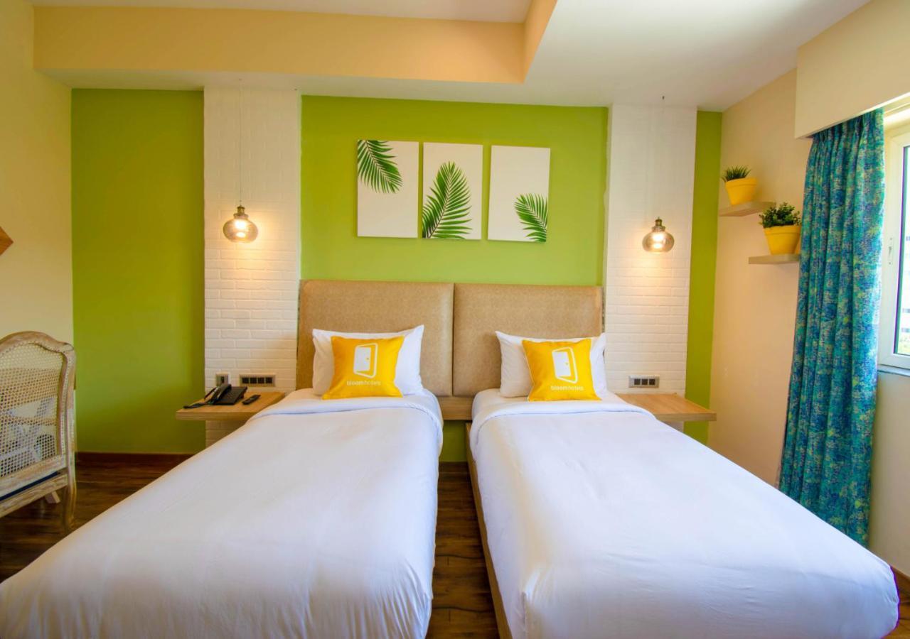 Bloom Hotel - Gachibowli Hyderabad Exterior photo